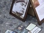 Eva from Sweeden - Mussolini's souvenir ath the antiquity market in Marostica