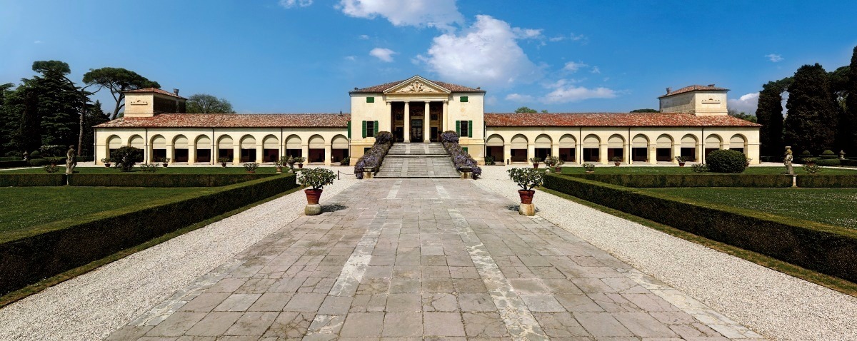 Villa Emo